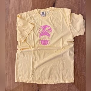 Comfort colors yellow T-shirt. Never been worn.